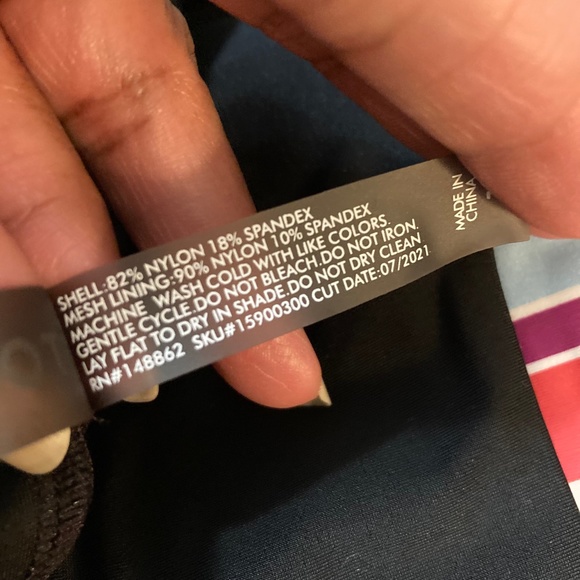 NWT Torrid Long Sleeve Rash Guard One Piece Swim Suit, size 1 (14-16) - Picture 7 of 12